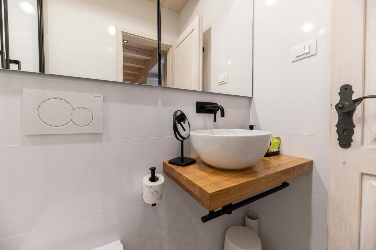 Superior 1 Bedroom Apartment Gabriela Next To Buza Beach Dubrovnik Exterior photo